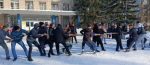 В адрес директора сказали теплые слова: студенты Сызрани в энергичном стиле попрощались с Масленицей
