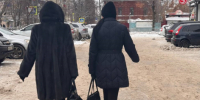 «Тайный поклонник передал вам цветы»: к женщинам массово поступают коварные звонки - КТВ-ЛУЧ