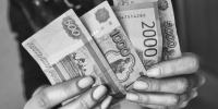Старушка оказалась миллионщицей: рабочие пришли к пенсионерке делать ремонт, нашли ее сберкнижку и ахнули - КТВ-ЛУЧ