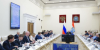 Вячеслав Федорищев провел совещание: подготовка школ, поддержка участников СВО и обращения жителей - КТВ-ЛУЧ