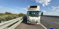 Грузовик насмерть снес велосипедистов на мосту в Самарской области - КТВ-ЛУЧ
