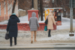 У девочек начали массово расти усы и это не случайно