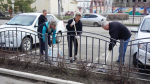 Мэра Ревина заметили с инструментом на субботнике в городе Октябрьске
