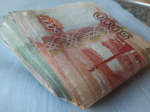 Неработающим мамам и папам предложили платить родительскую зарплату