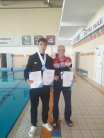 Пловец Тимофей Юшин завоевал золото чемпионата и стал мастером спорта
