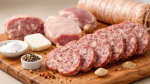 Рассказываем, почему домашняя колбаса вкуснее магазинной - рецепт внутри